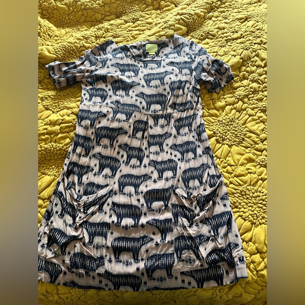 Zola Bear Shift Dress - Picture 2 of 3
